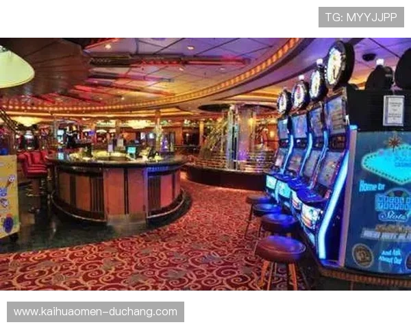 凯发娱乐百家乐官网实时比赛直播，体验最真实的百家乐现场对战快感